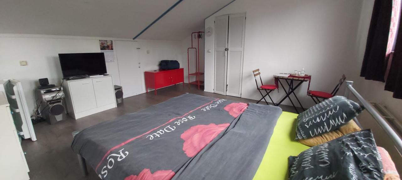 Spacious Room With Free Parking Almere Zewnętrze zdjęcie